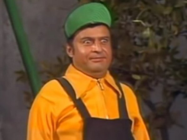 Godinez. El Chavo del 8.