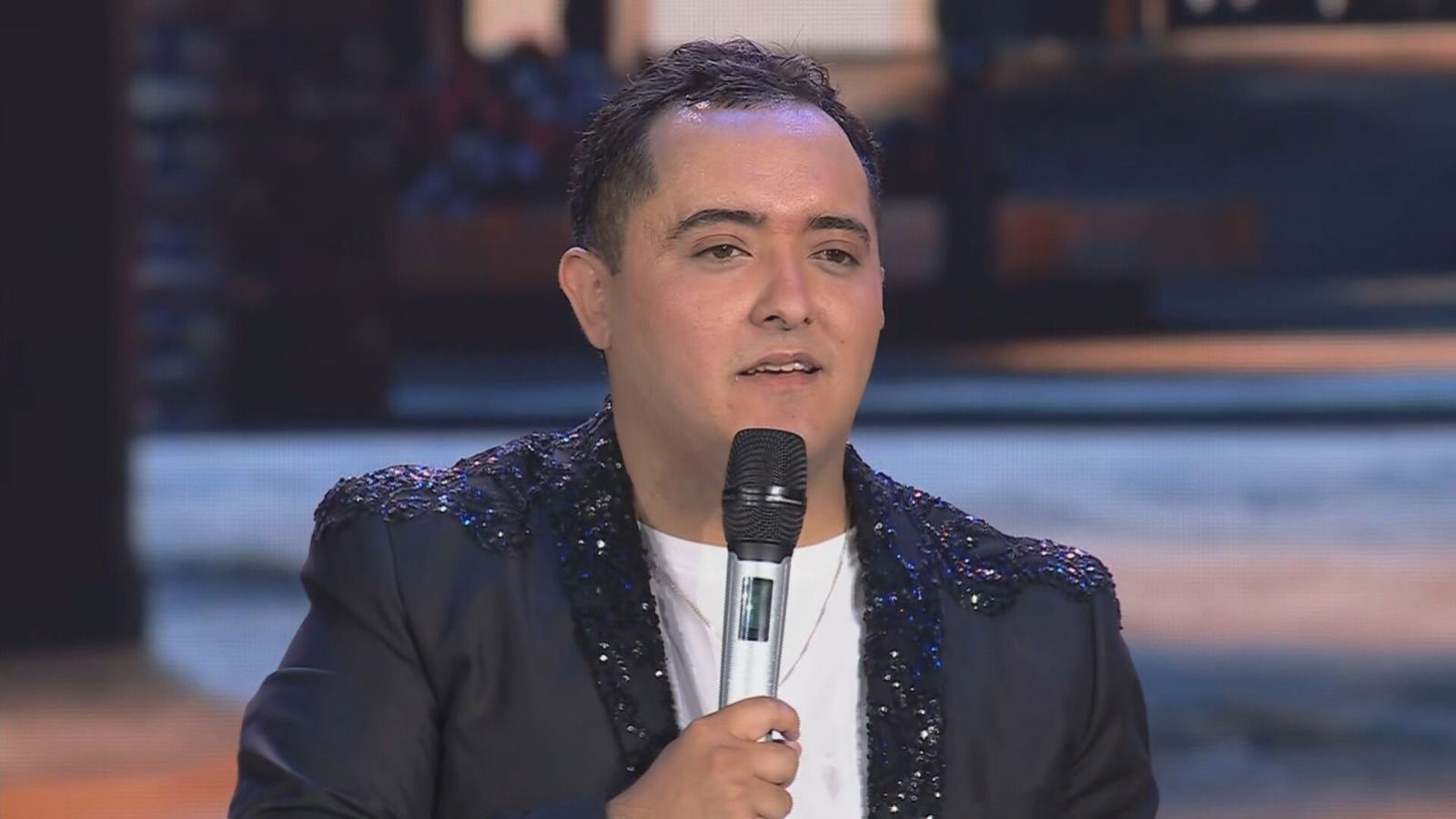 Triunfó: Felipe Parra marca peak de sintonía con sus más de 30 imitaciones en Olmué 2026