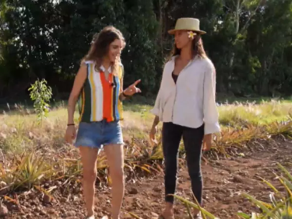 María Luisa Godoy descubre el sabor de Rapa Nui entre piñas y tradiciones