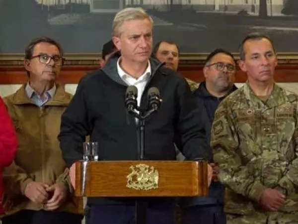 Sistema frontal deja 10 fallecidos y más de 104 mil personas aisladas: Senapred mantiene alertas por intensas lluvias