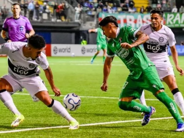Esteban Matus deja el fútbol chileno y parte a Olimpia.